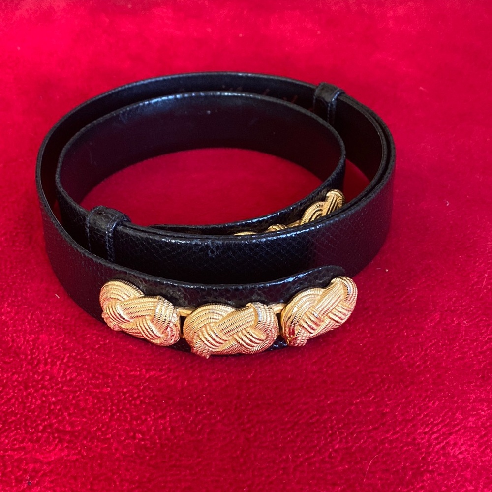 Flash sale!! Vintage Judith Leiber belt